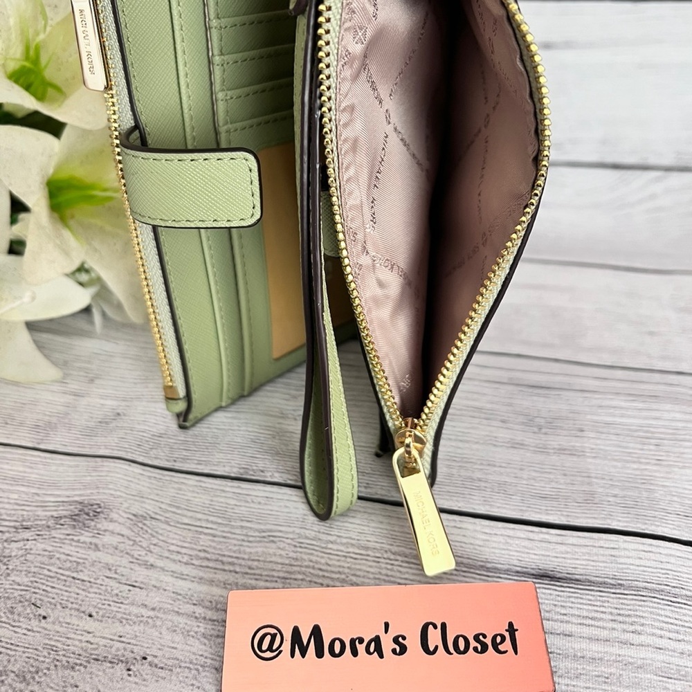 Michael Kors Light Sage Wallet/Wristlet - Picture 2 of 10